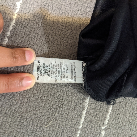 Black off the shoulder top with frill sleeves - Picture 4 of 4